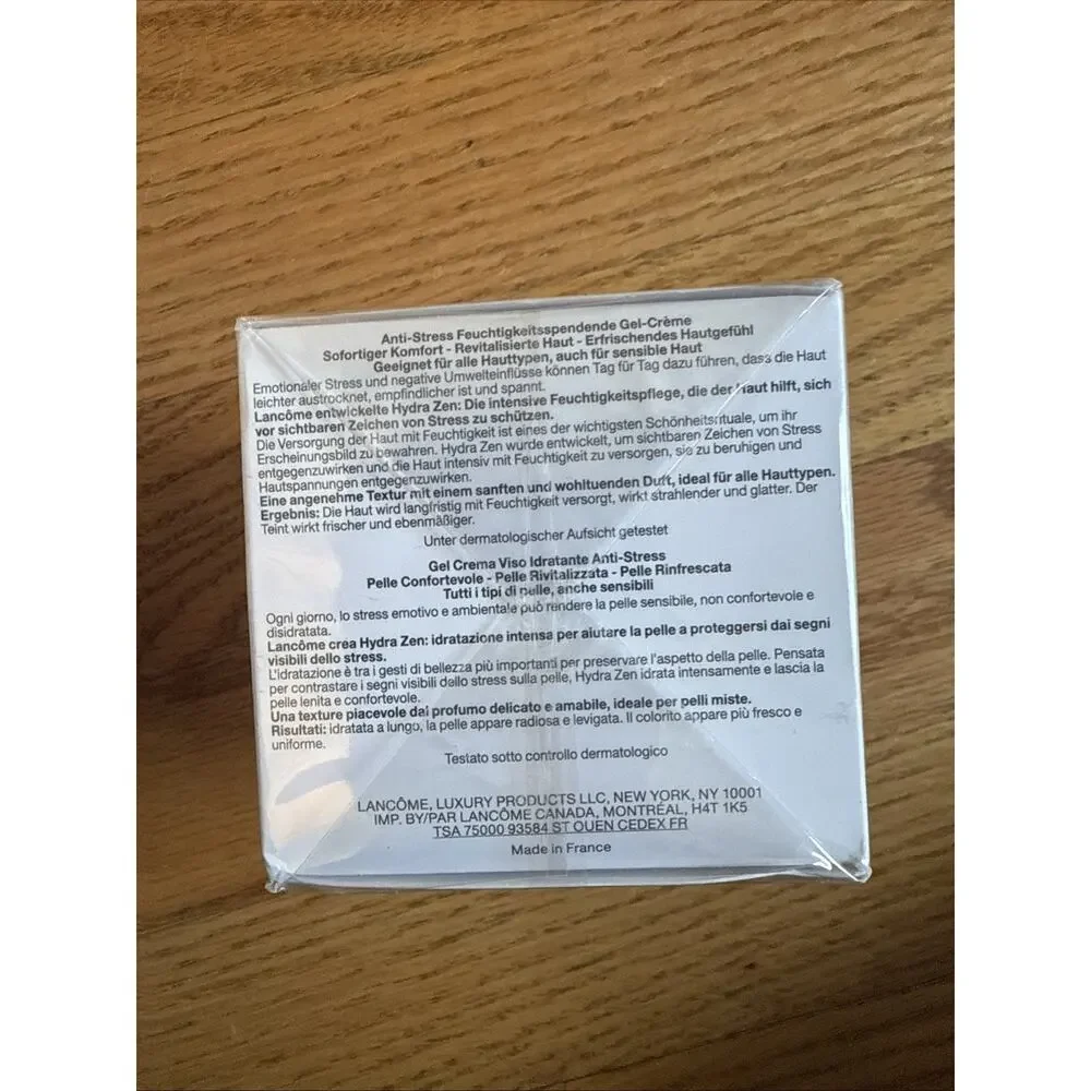 Lancome Hydra Zen Anti-Stress Moisturizing Cream Gel 1.69 Fl Oz Sealed - Picture 3 of 5